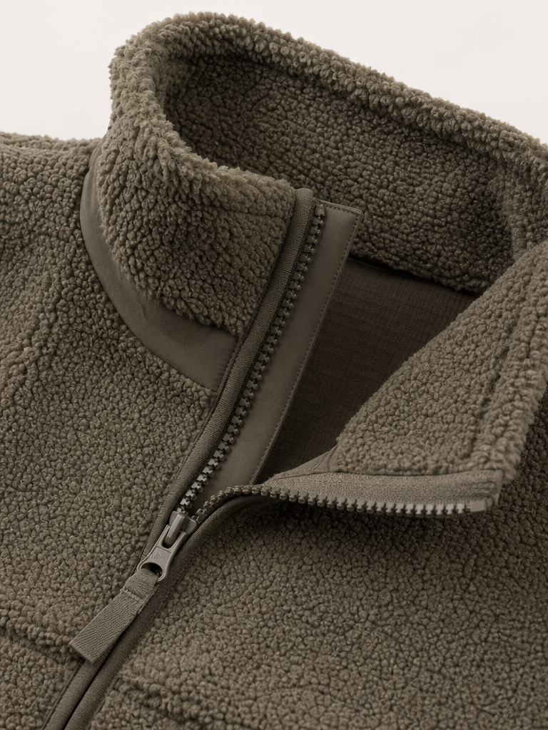 Oversized Fleece Zip-Up detail