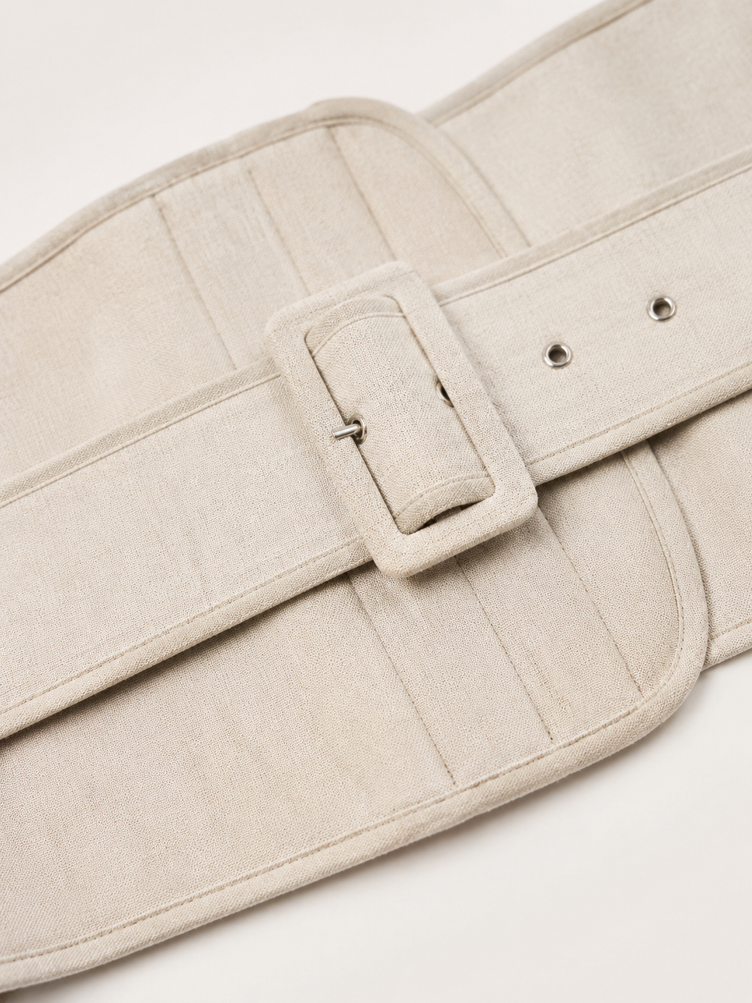 Wide Corset Belt detail